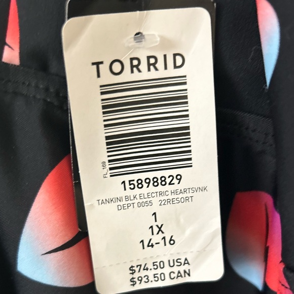 NWT Torrid wireless v neck tankini swim top x1 - Picture 4 of 7